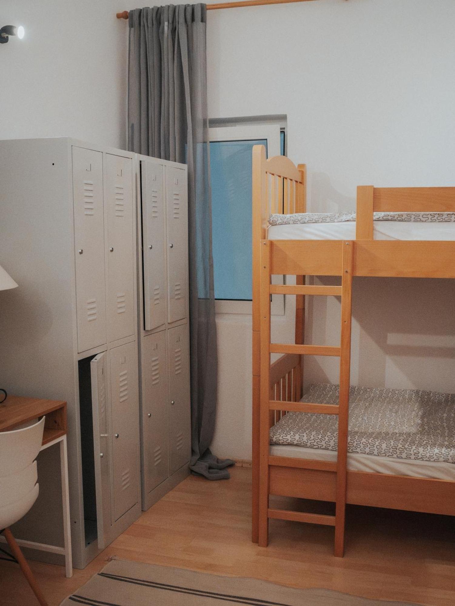 Hostel Scardona Скрадин Екстериор снимка