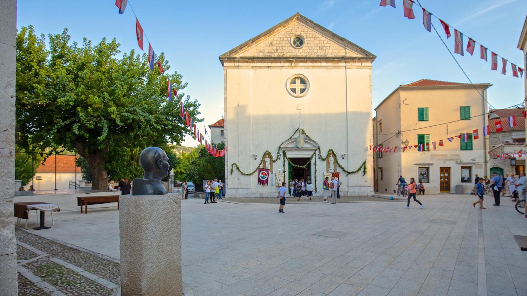 Hostel Scardona Скрадин Екстериор снимка